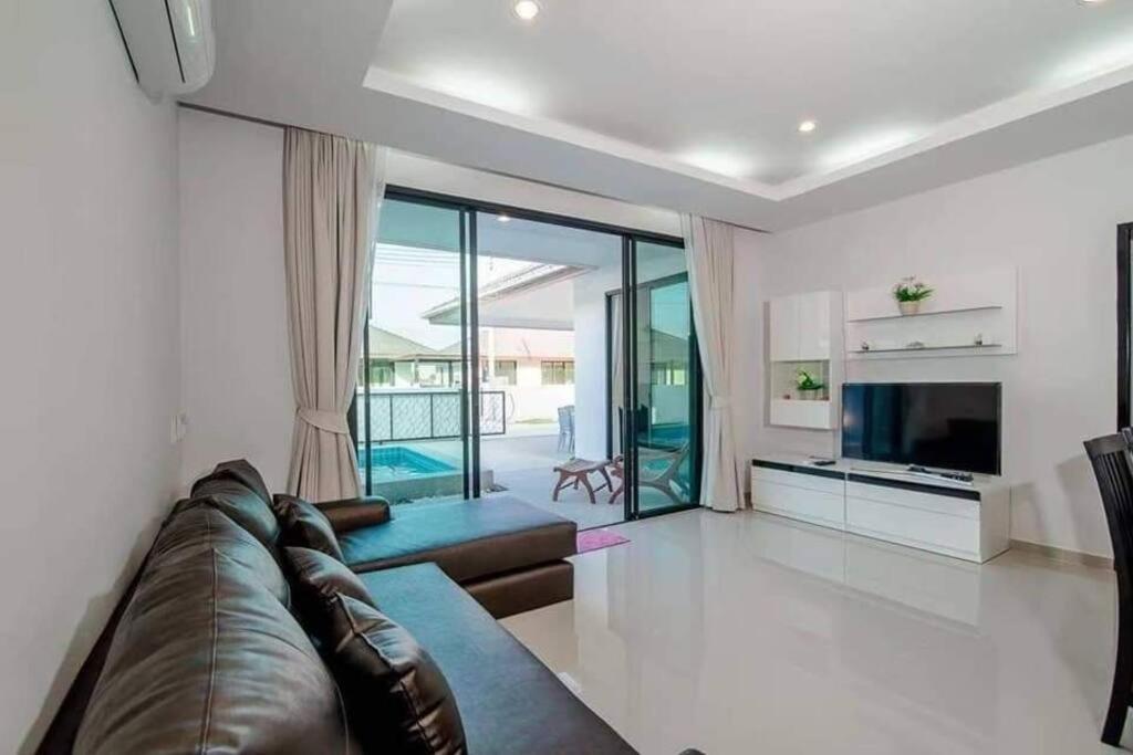 E Villa , Private Pool Villa For Your Family HHQ Exterior foto